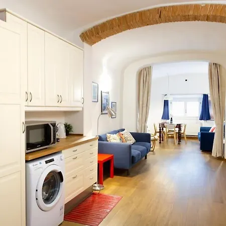 Centro Storico Ognissanti Apartment